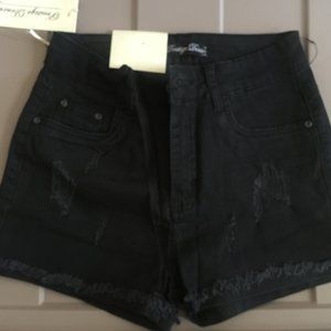 NWT Women's Fray Hem Booty Shorts